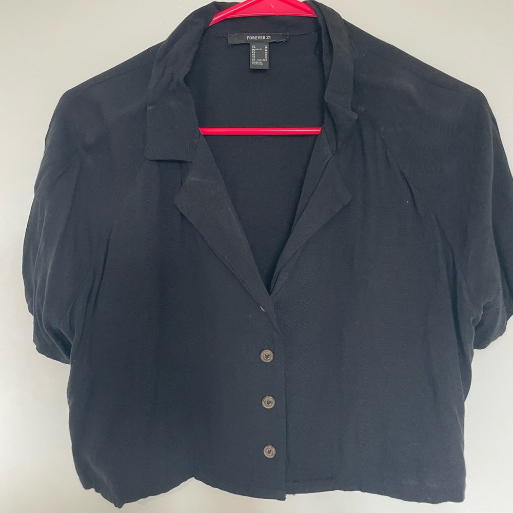 Forever 21 Black Puff Sleeve Button Down Crop Top